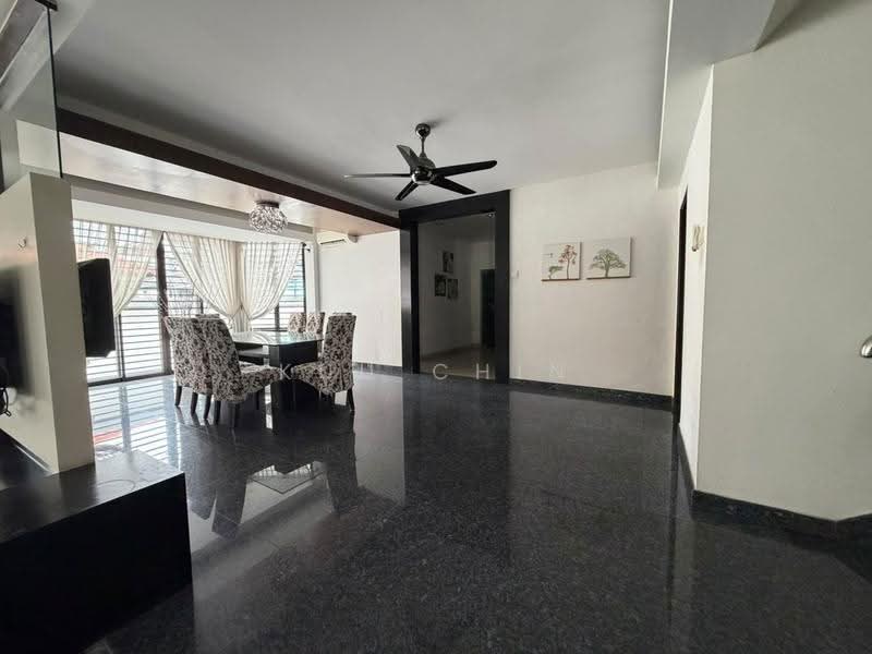 Semi-Detached House for Sale in Taman Suria (Johor Bahru) - Kuu Chin - Dining Room - PropertyGuru.com.my
