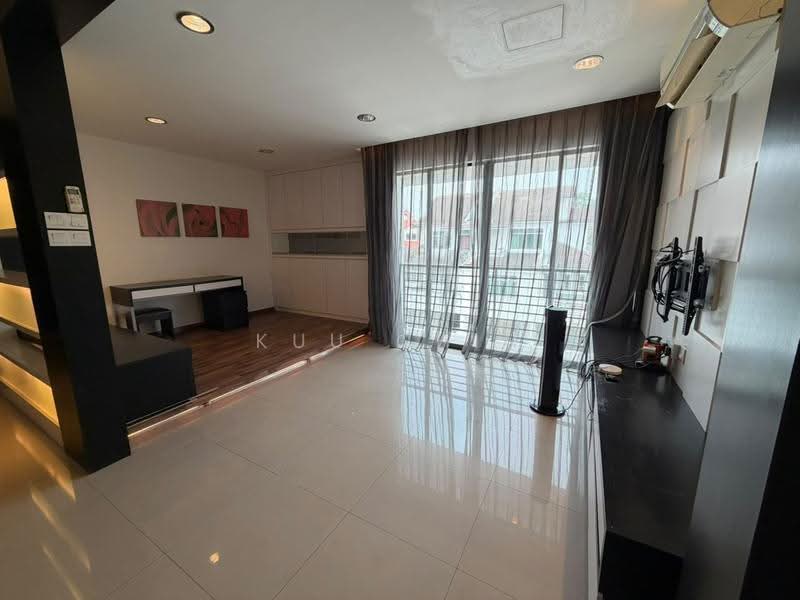 Semi-Detached House for Sale in Taman Suria (Johor Bahru) - Kuu Chin - PropertyGuru.com.my