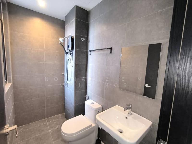 Service Residence for Rent at Neu Suites - Norhafiz Bin Mohd Nor - Bathroom - PropertyGuru.com.my