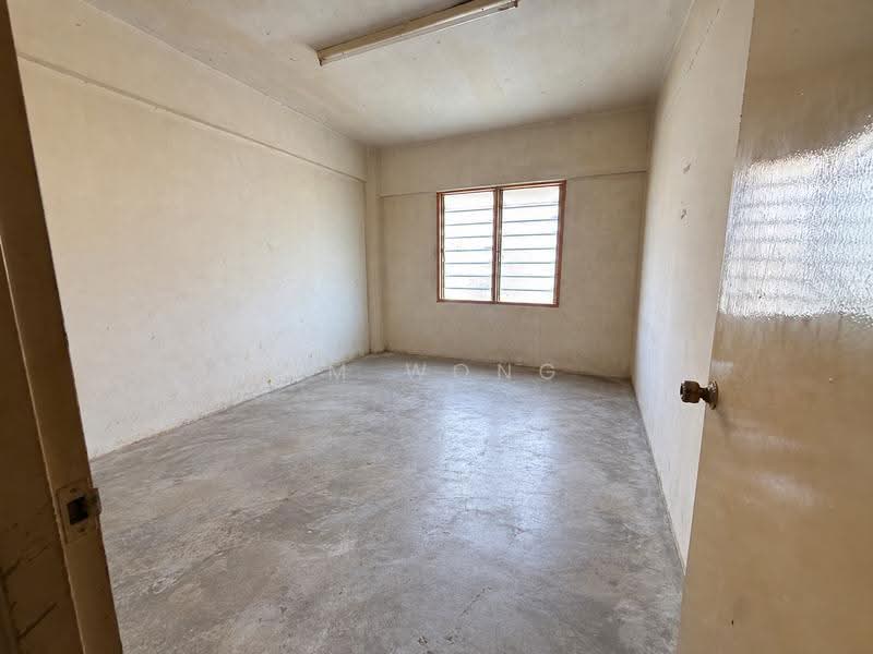 Rumah Flat untuk Dijual di Taman Plentong Utama - Ym Wong - Interior - PropertyGuru.com.my