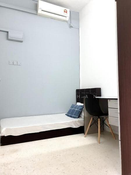 2-storey Terraced House for Rent in Taman Connaught (Cheras) - James Chang - Bedroom - PropertyGuru.com.my