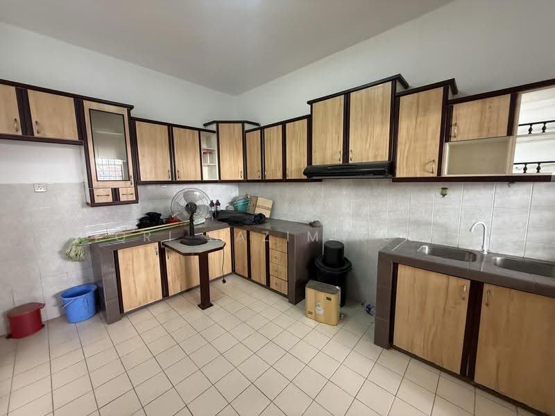 2-storey Terraced House for Sale in Cheras (Selangor) - Fiqri Hazim Rozmi - Kitchen - PropertyGuru.com.my
