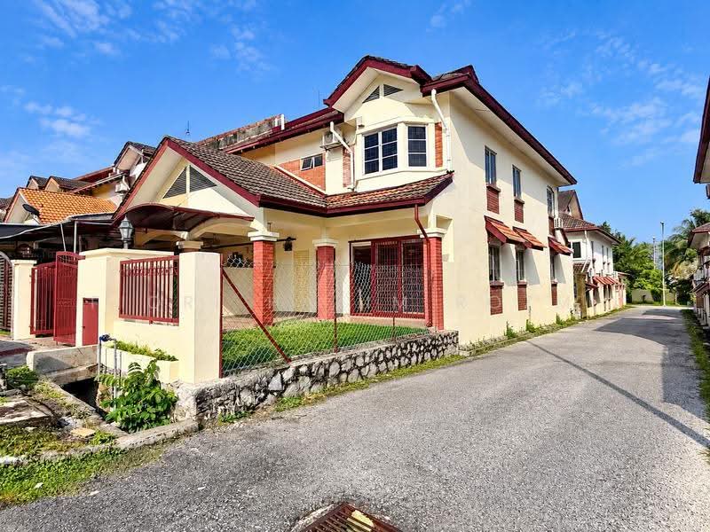 2-storey Terraced House for Sale in Cheras (Selangor) - Fiqri Hazim Rozmi - Exterior - PropertyGuru.com.my