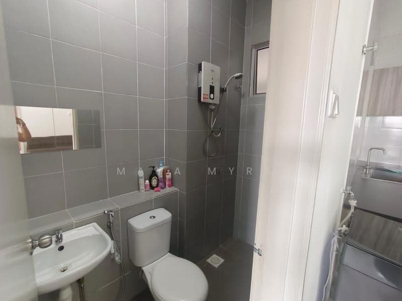 Kondominium untuk Disewa di Residensi Adelia - Maya Myra - Bathroom - PropertyGuru.com.my