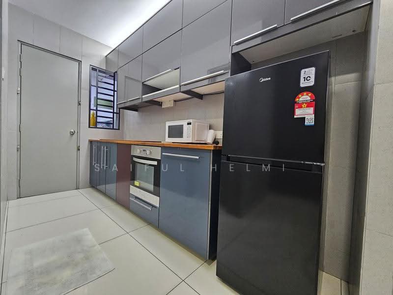 Terraced House for Sale in Bandar Baru Kuala Selangor (Kuala Selangor) - SAIFUL HELMI - Kitchen - PropertyGuru.com.my