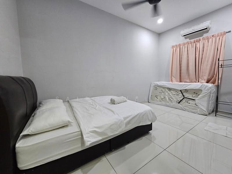 Terraced House for Sale in Bandar Baru Kuala Selangor (Kuala Selangor) - SAIFUL HELMI - Bedroom - PropertyGuru.com.my