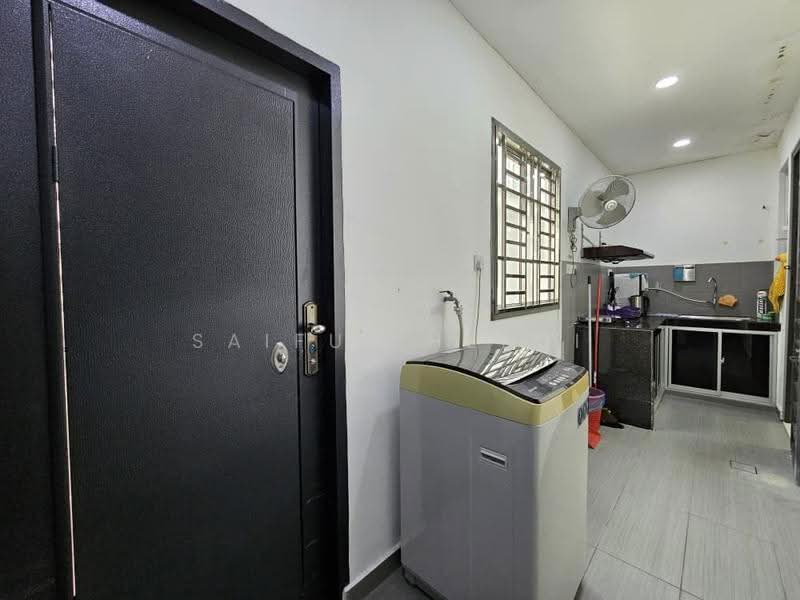 Terraced House for Sale in Bandar Baru Kuala Selangor (Kuala Selangor) - SAIFUL HELMI - Kitchen - PropertyGuru.com.my