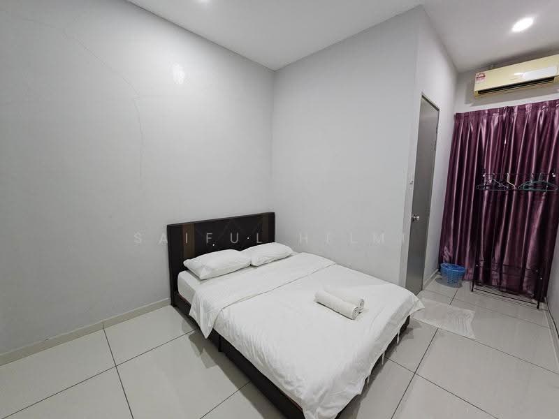 Terraced House for Sale in Bandar Baru Kuala Selangor (Kuala Selangor) - SAIFUL HELMI - Bedroom - PropertyGuru.com.my