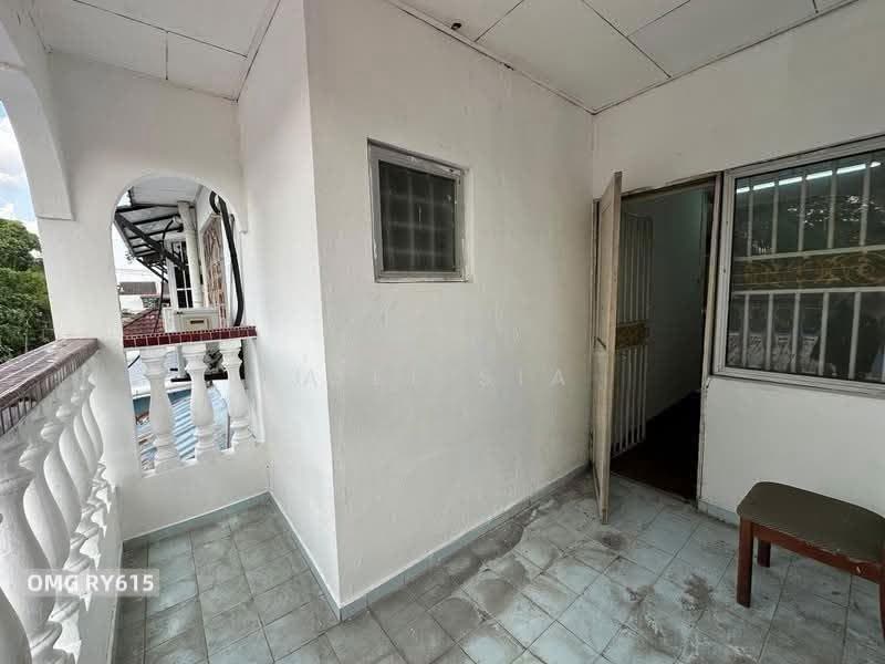 2-storey Terraced House for Sale in Klang (Selangor) - Joel Sia - Balcony - PropertyGuru.com.my