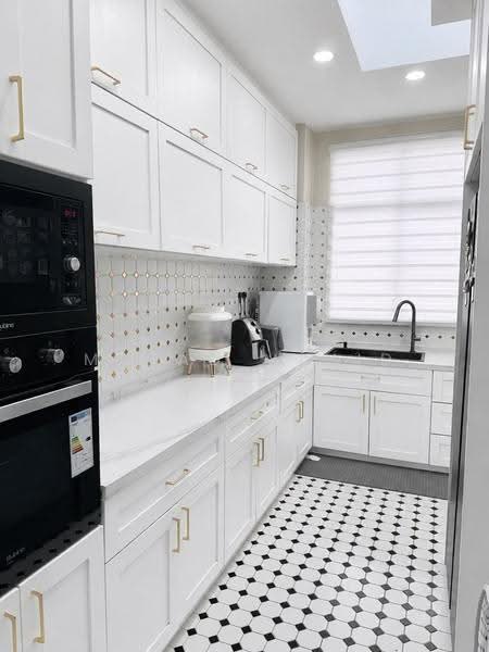 Semi-Detached House for Sale in Bandar Puncak Alam (Puncak Alam) - Murad Majid - Kitchen - PropertyGuru.com.my