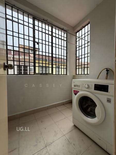 2-storey Terraced House for Rent in Klang (Selangor) - Cassey Lim - Balcony - PropertyGuru.com.my