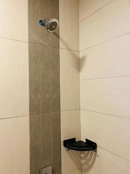 Kondominium untuk Disewa di Lake Point Residence - Gilbert Tay - Bathroom - PropertyGuru.com.my