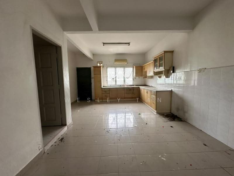 2-storey Terraced House for Sale in Kampung Lapan (Melaka City) - Wesley Tan - Kitchen - PropertyGuru.com.my