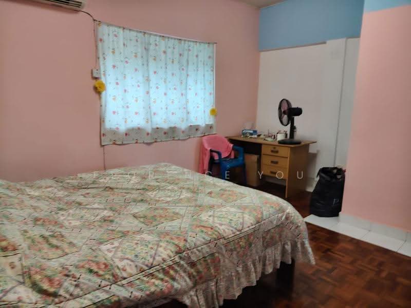 Pangsapuri untuk Dijual di Flat Pandan Jaya - Florence You - Bedroom - PropertyGuru.com.my
