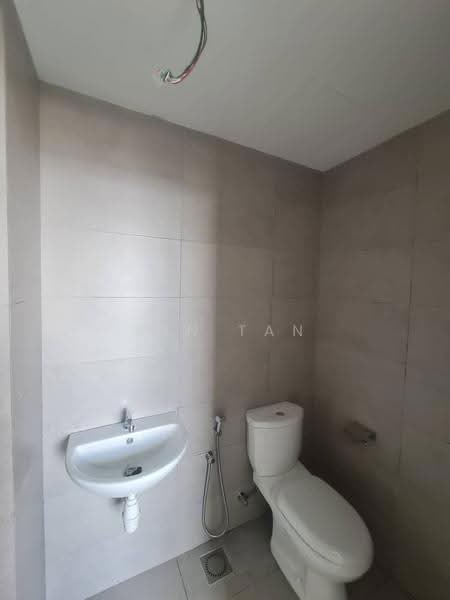 Service Residence for Sale at 168 Park Residensi Selayang - Ben Tan - Bathroom - PropertyGuru.com.my