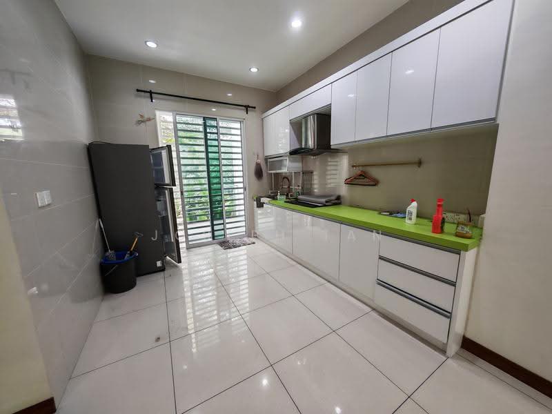 3-storey Terraced House for Sale in Gelugor (Penang) - Joseph Tan - Kitchen - PropertyGuru.com.my
