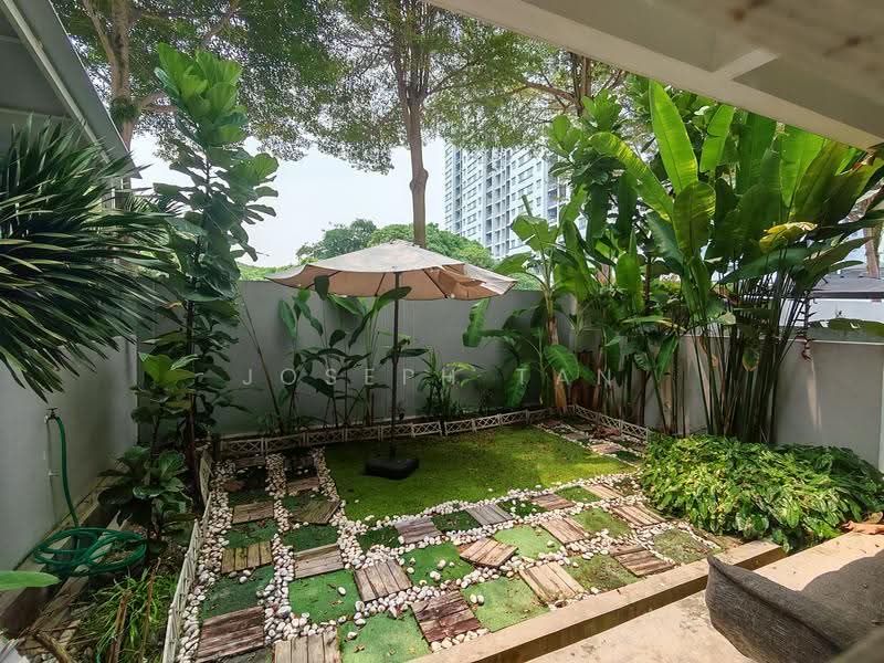 3-storey Terraced House for Sale in Gelugor (Penang) - Joseph Tan - Garden - PropertyGuru.com.my