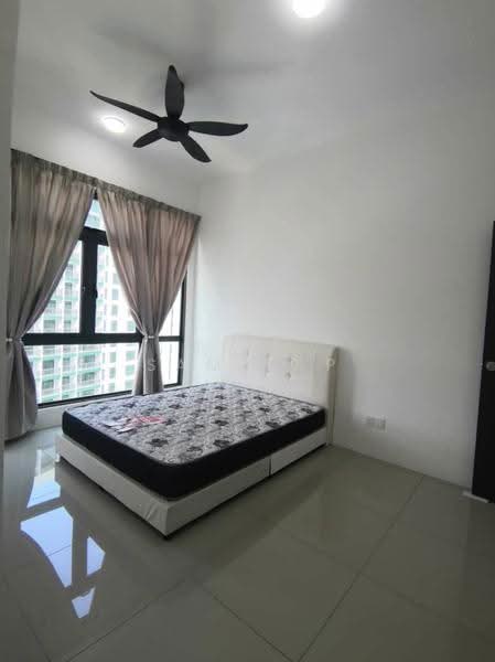 Service Residence for Rent at 8Scape Residence @ Sutera - Sam Yap - Bedroom - PropertyGuru.com.my