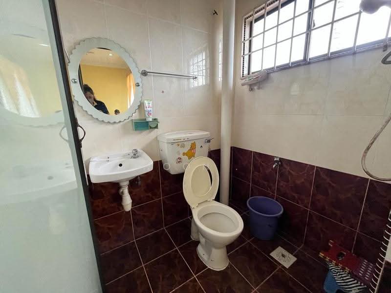 Rumah Bandar untuk Dijual di Taman Bukit Cheng (Cheng) - Woon . - PropertyGuru.com.my