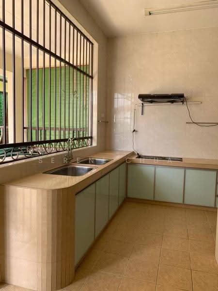Rumah Berkembar untuk Disewa di Taman Mount Austin (Tebrau) - Serene Chua - Kitchen - PropertyGuru.com.my