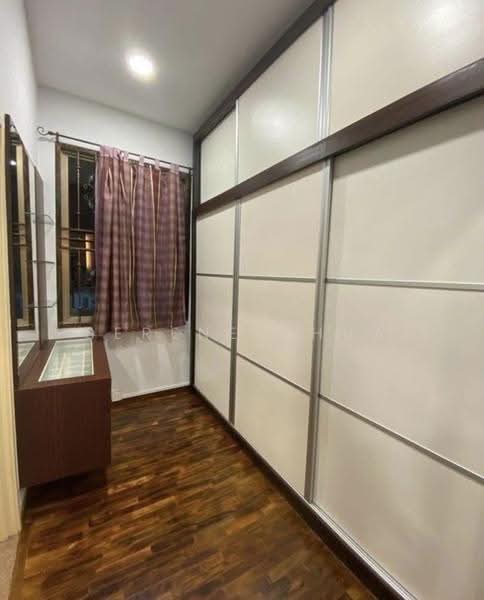 Rumah Berkembar untuk Disewa di Taman Mount Austin (Tebrau) - Serene Chua - Bedroom - PropertyGuru.com.my