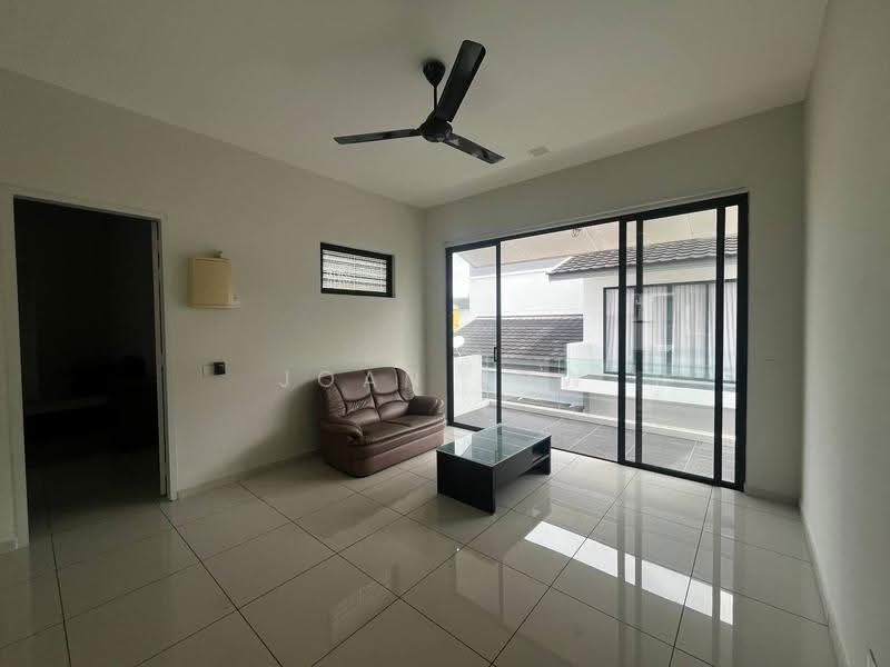 Bungalow House for Sale in Krubong (Melaka) - Joan Low - Living Room - PropertyGuru.com.my