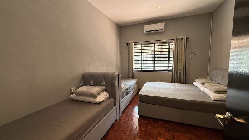 2-storey Terraced House for Sale in Taman Kota Laksamana (Melaka City) - Jean Tay - Bedroom - PropertyGuru.com.my