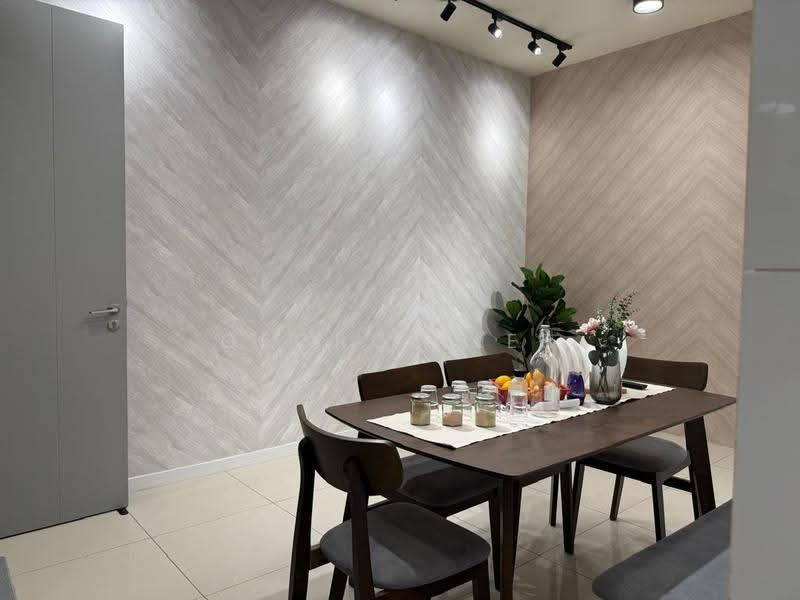 Kediaman Servis untuk Disewa di The Era @ Duta North - GEORGE LEE - Dining Area - PropertyGuru.com.my