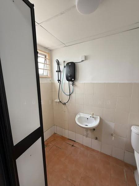 Kondominium untuk Disewa di Magna Ville - Justin Wong - Bathroom - PropertyGuru.com.my