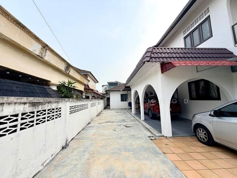 Rumah Banglo untuk Dijual di Kampung Changkat (Gombak) - Arbain Mahmood - Exterior - PropertyGuru.com.my