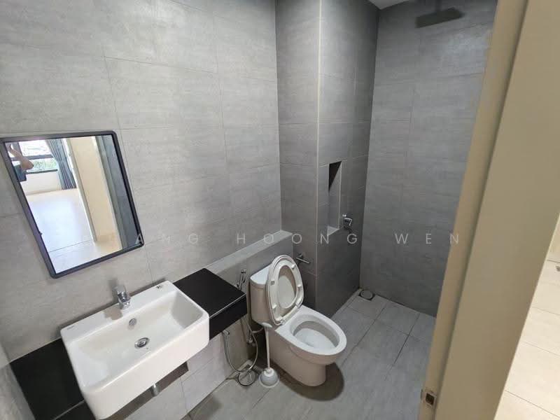 Service Residence for Rent at The Pano - Chang Hoong Wen - Bathroom - PropertyGuru.com.my