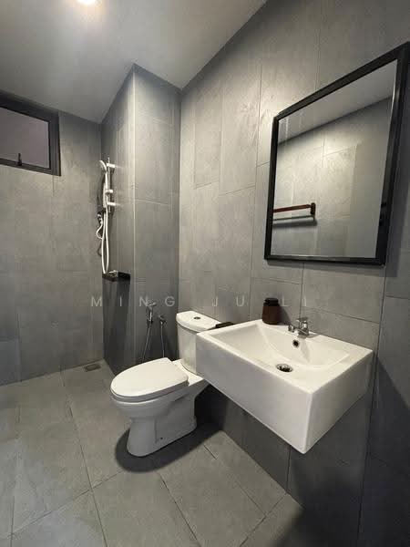 Kediaman Servis untuk Disewa di M Vertica - Ming Ju Li - Bathroom - PropertyGuru.com.my