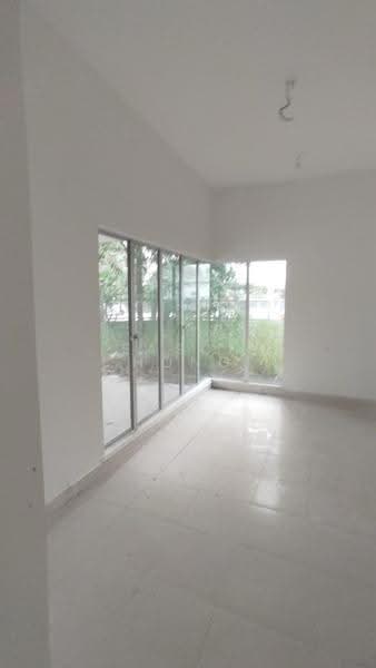 Rumah Teres 2-Tingkat untuk Disewa di Semenyih (Selangor) - Eason Hong - PropertyGuru.com.my
