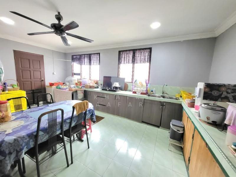 Terraced House for Sale in Sungai Buloh (Selangor) - SITI KHAIRIYAH JAAFAR - Kitchen - PropertyGuru.com.my