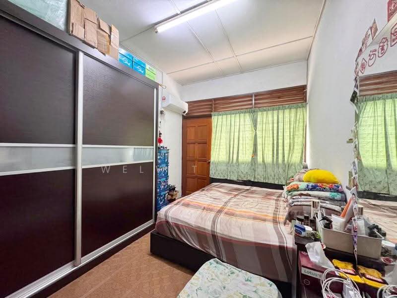 2-storey Terraced House for Sale in Taman Lip Sin (Sungai Dua) - Welwits Sim - Bedroom - PropertyGuru.com.my