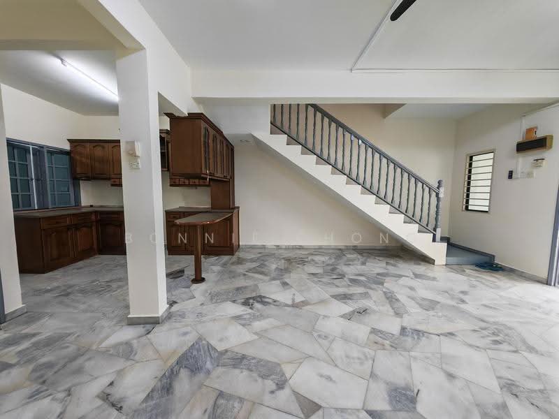 2-storey Terraced House for Rent in Kelana Jaya (Petaling Jaya) - Bonnie Chong - Kitchen - PropertyGuru.com.my