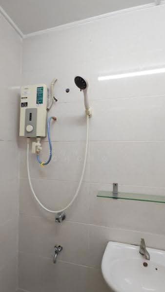 2-storey Terraced House for Rent in Kelana Jaya (Petaling Jaya) - Bonnie Chong - Bathroom - PropertyGuru.com.my