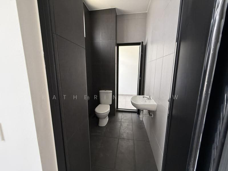 2-storey Terraced House for Sale in Setia Eco Cascadia (Tebrau) - Katherine Leow - Bathroom - PropertyGuru.com.my