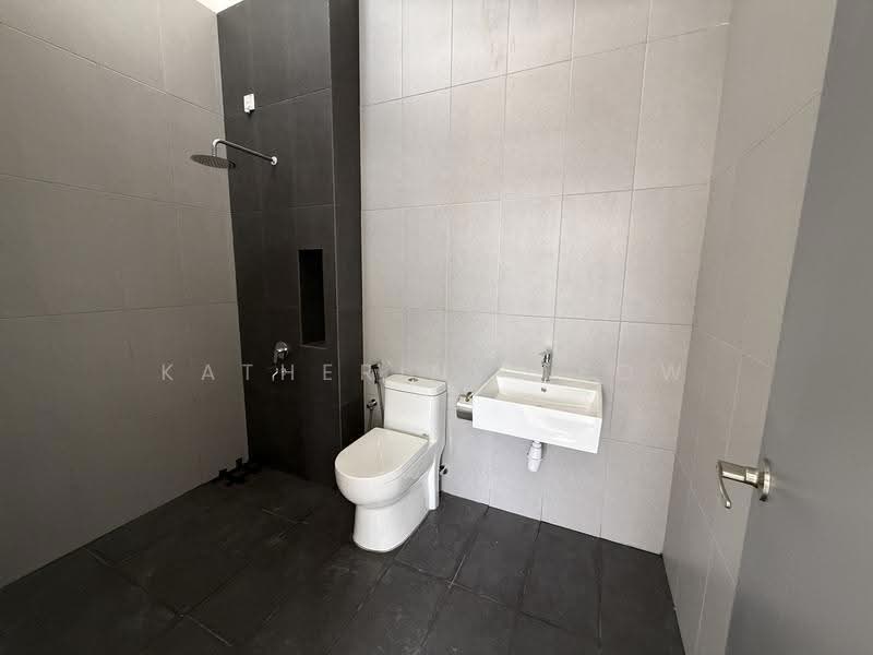 2-storey Terraced House for Sale in Setia Eco Cascadia (Tebrau) - Katherine Leow - Bathroom - PropertyGuru.com.my