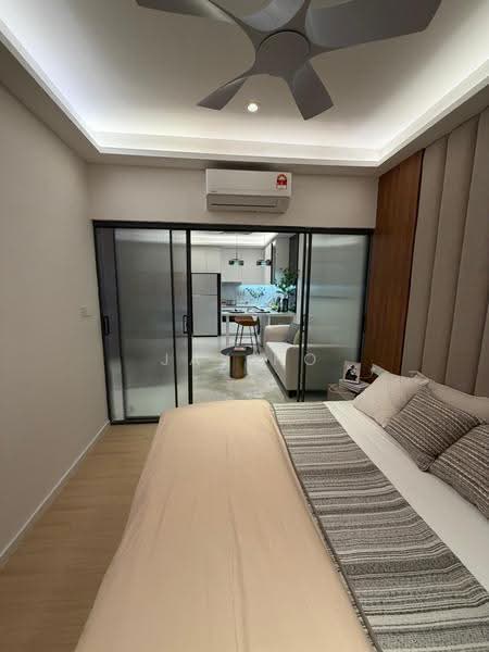 Kediaman Servis untuk Dijual di Skypark Kepler @ Lido Waterfront Boulevard - Jay Ho - Bedroom - PropertyGuru.com.my
