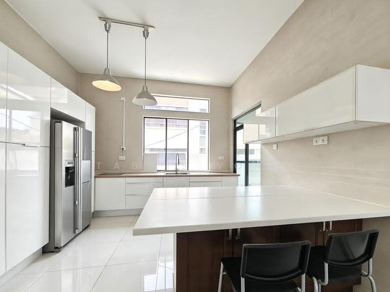 Bungalow House for Sale in Klang (Selangor) - Tabris Wong - Kitchen - PropertyGuru.com.my