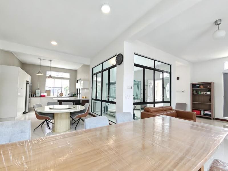 Bungalow House for Sale in Klang (Selangor) - Tabris Wong - Kitchen - PropertyGuru.com.my