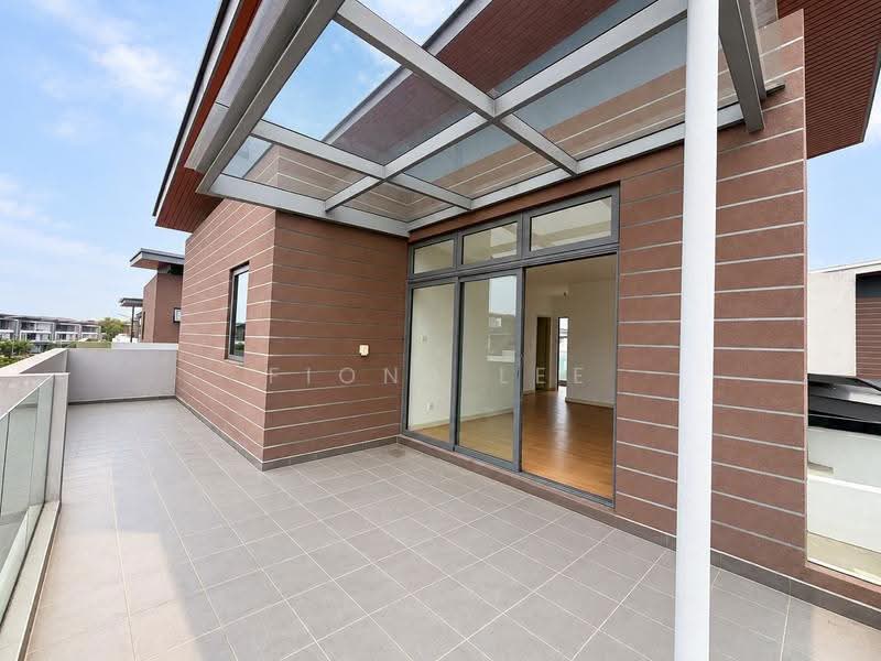 Rumah Banglo untuk Dijual di Kota Kemuning (Shah Alam) - Fiona Lee - Balcony - PropertyGuru.com.my