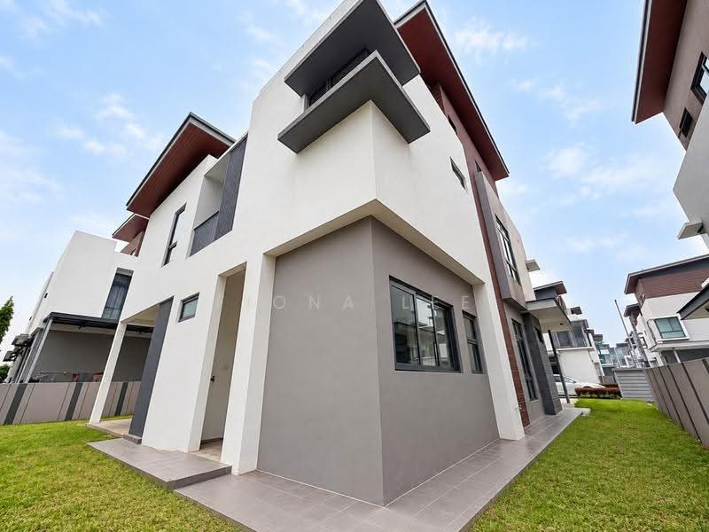 Rumah Banglo untuk Dijual di Kota Kemuning (Shah Alam) - Fiona Lee - Exterior - PropertyGuru.com.my