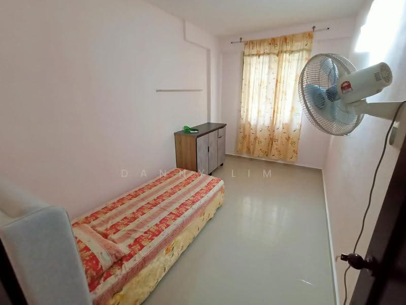 Pangsapuri untuk Disewa di Sri Saujana - Danny Lim - Bedroom - PropertyGuru.com.my