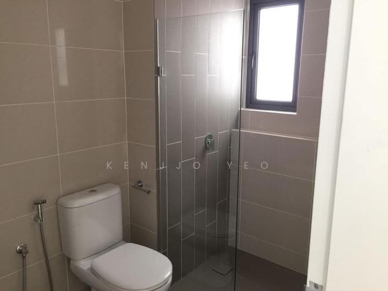 Condominium for Sale at Urbana Residences - Kenjjo Yeo - Bathroom - PropertyGuru.com.my