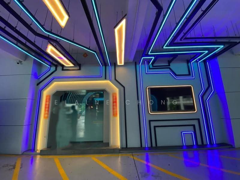 Retail Space for Rent in KLCC (KL City Centre) - Elaine Chong (Elle) - Entrance - PropertyGuru.com.my