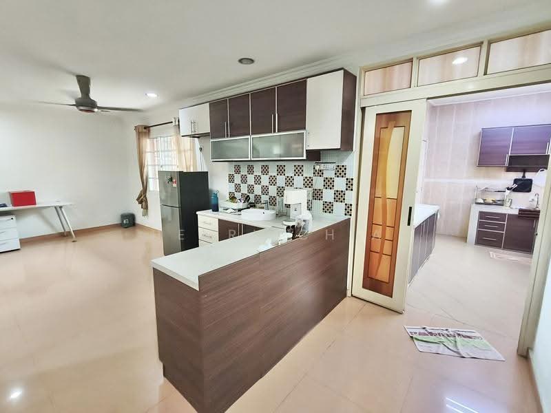 Rumah Teres 2-Tingkat untuk Dijual di Bandar Tun Hussein Onn (Cheras) - Henry Chia - PropertyGuru.com.my