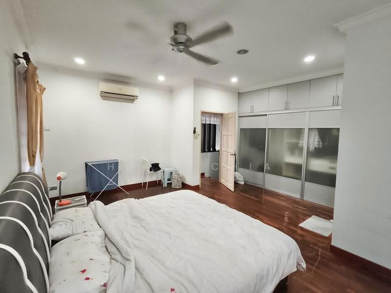 Rumah Teres 2-Tingkat untuk Dijual di Bandar Tun Hussein Onn (Cheras) - Henry Chia - PropertyGuru.com.my