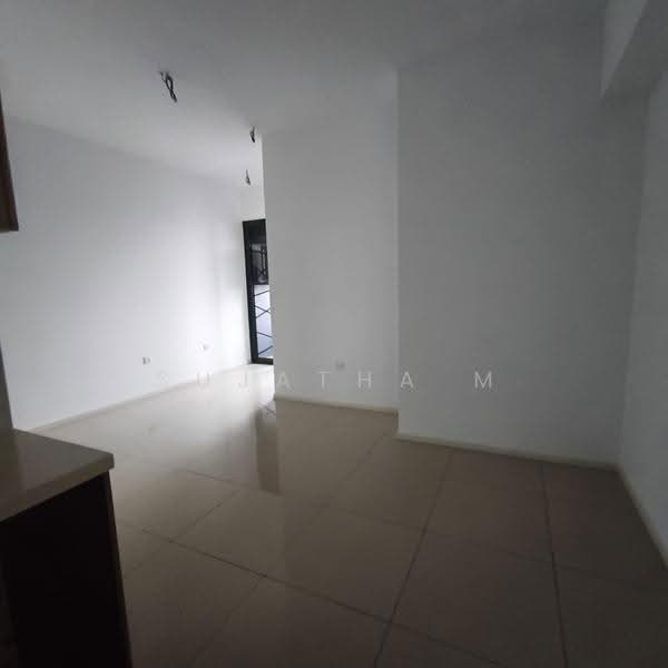 Kediaman Servis untuk Dijual di Residensi Estetik 8 (Est8) - Sujatha M - Interior - PropertyGuru.com.my